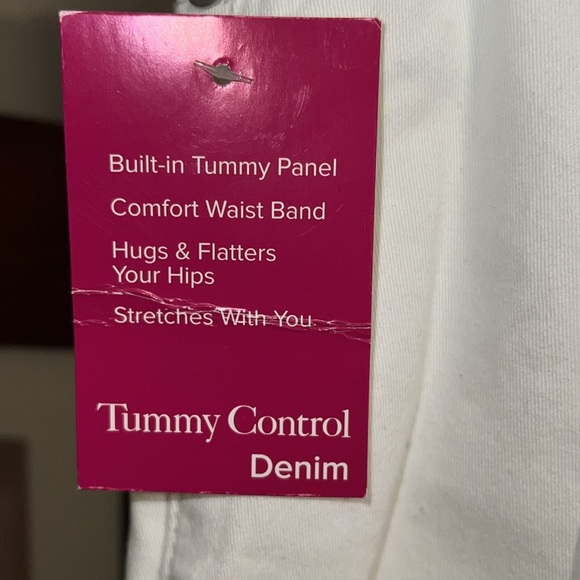 NWT Kim Rogers Tummy control Capri - Picture 3 of 3